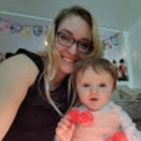 Meet your Posher, Sutton - Picture 1 of 1